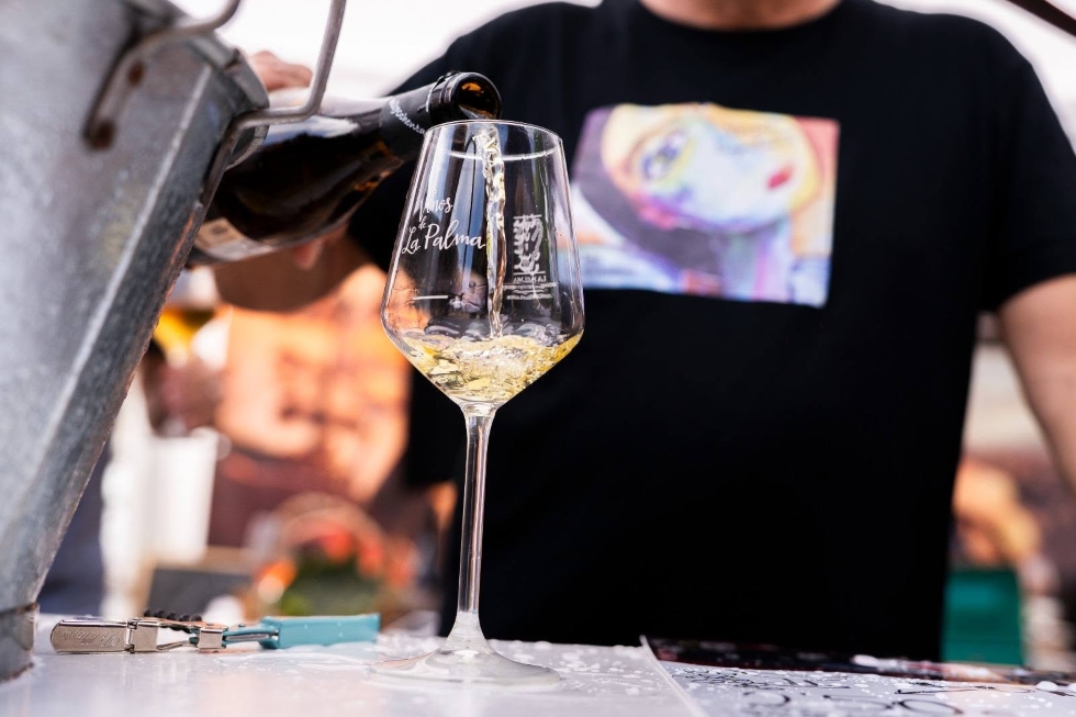 Fuencaliente reúne a todas sus bodegas en la IV Feria del Vino