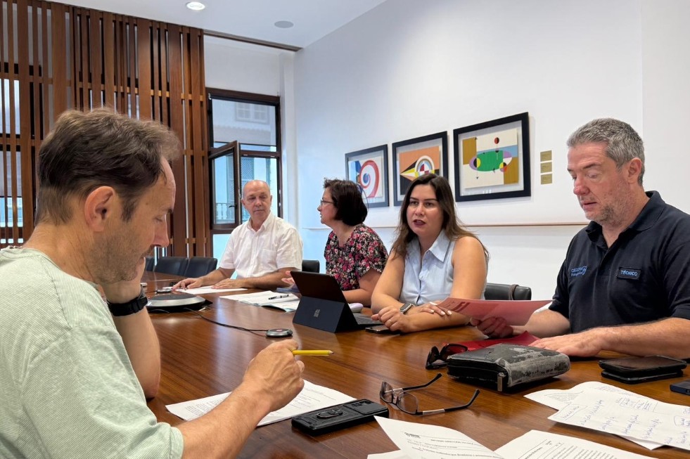 El Cabildo de La Palma autoriza la reapertura del local social de La Bombilla y dos nuevos establecimientos en Puerto Naos