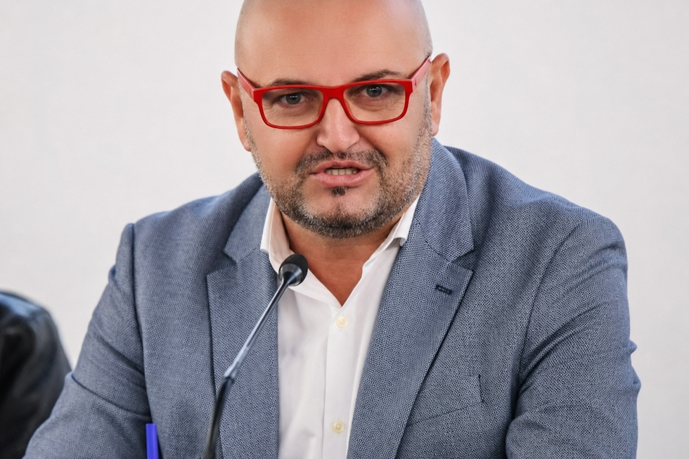 Carlos Álamo da un paso al frente y confirma su disposición a liderar el proyecto del PSOE en San Bartolomé de Tirajana