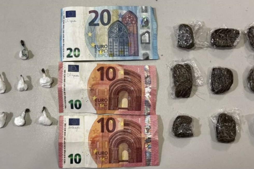 Detenido con cocaína y hachís presuntamente destinados al menudeo