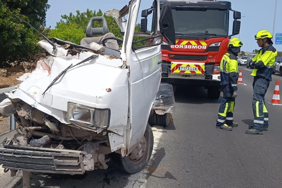 Accidente en la GC-1, en direcci&oacute;n sur y a la altura de Tarajalillo | Maspalomas Ahora