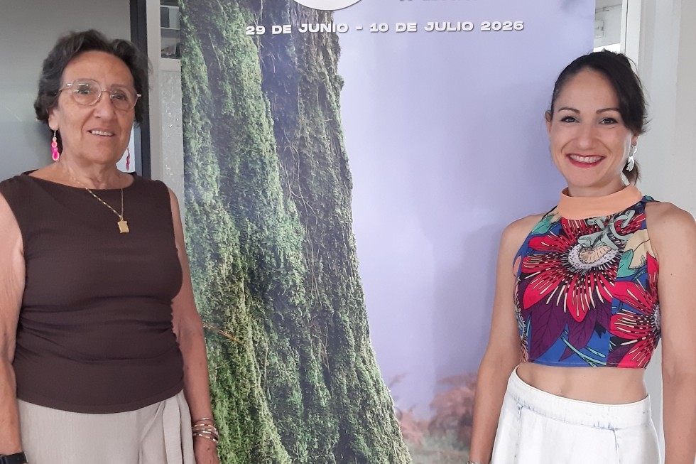 Isabel Gonz&aacute;lez y Sara Bote