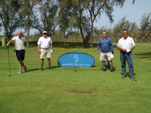 &Oacute;scar Palacios, Alfredo Tito Su&aacute;rez, Domingo Jos&eacute; Gonz&aacute;lez Azpeitia, Jos&eacute; Rafael Marrero en la salida del hoyo 1.