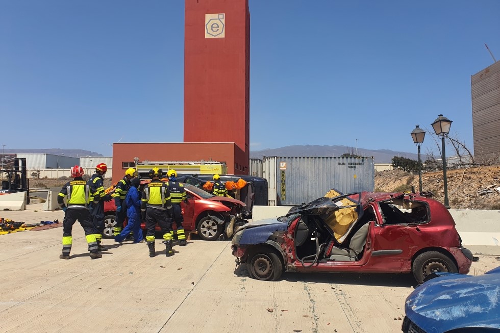 Entrenamiento de los bomberos del Consorcio de Emergencias de Gran Canaria de cara al Mundial de Rescate
