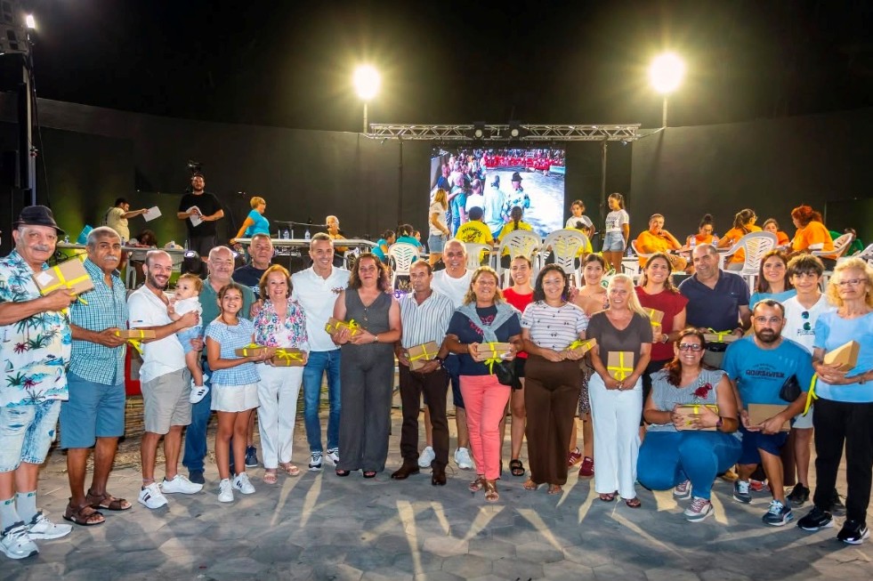 La Aldea homenajea a las generaciones que han mantenido viva su tradición panadera