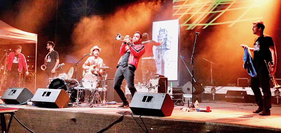 Muchachito Bombo Infierno en el 29º Encuentro Veneguera