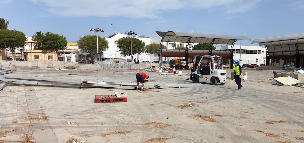 Desmontaje del mercado. MASPALOMAS AHORA