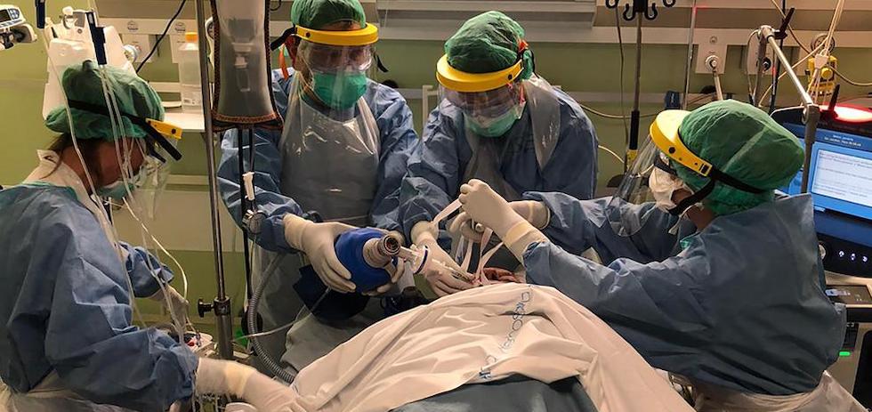 Paciente en UCI por coronavirus