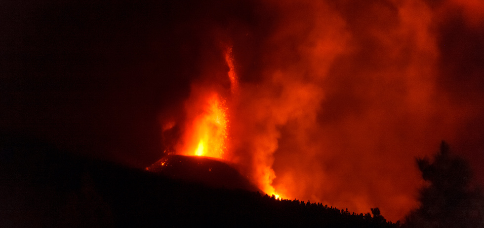 Actividad del volc&aacute;n esta pasada noche. ACFI PRESS