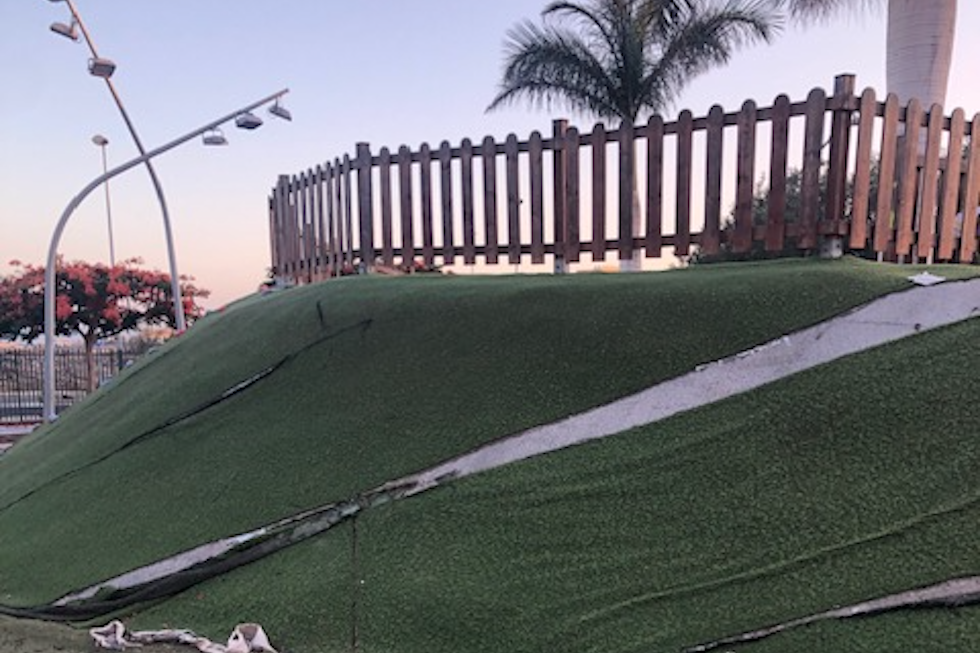 El mal estado del Parque Multifuncional de El Tablero ha obligado al Ayuntamiento a proceder a su cierre temporal.
