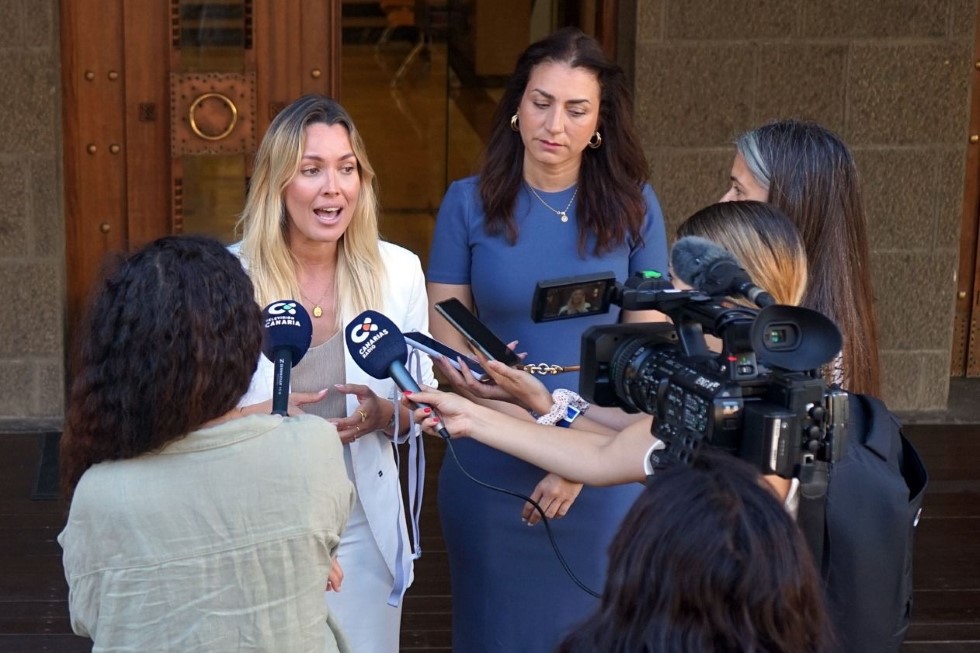 María Fernández y Vidina Espino