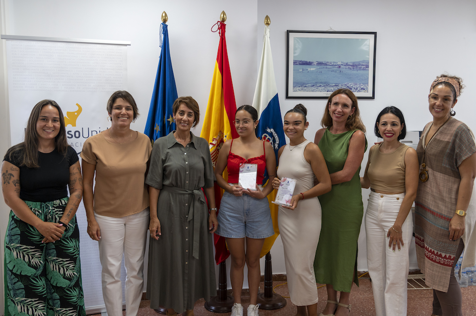 Reconocimiento a las alumnas de bachillerato Applica-T