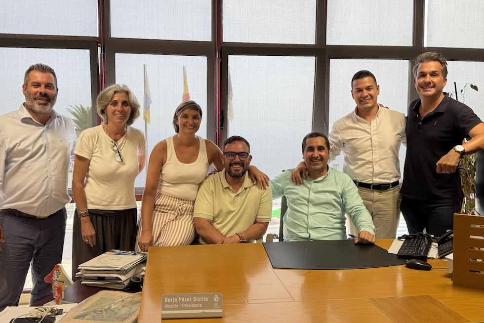 Breña Baja exige la dimisión de una edil del PSOE por supuestas amenazas a técnicos municipales