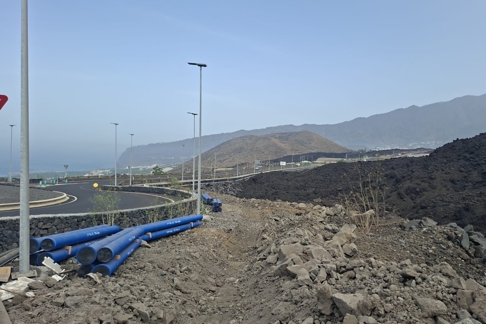 La Palma inicia las obras para duplicar el caudal de agua potable al sur de las coladas