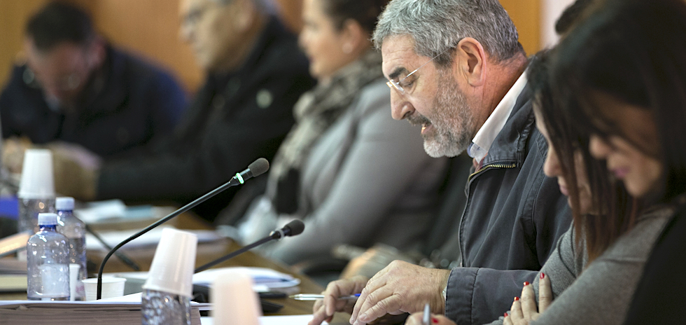 &Aacute;ngel L&oacute;pez durante una intervenci&oacute;n de NC en el pleno municipal. MASPALOMAS AHORA