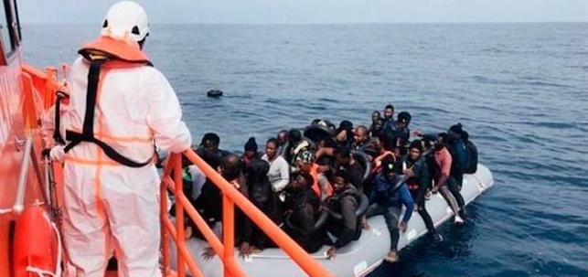 Inmigrantes llegando a Canarias. MASPALOMAS AHORA