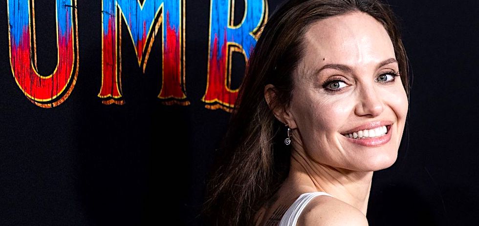 Angelina Jolie. TIEMPO DE CANARIAS