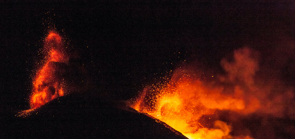 Volc&aacute;n en erupci&oacute;n, La Palma. ACFI PRESS