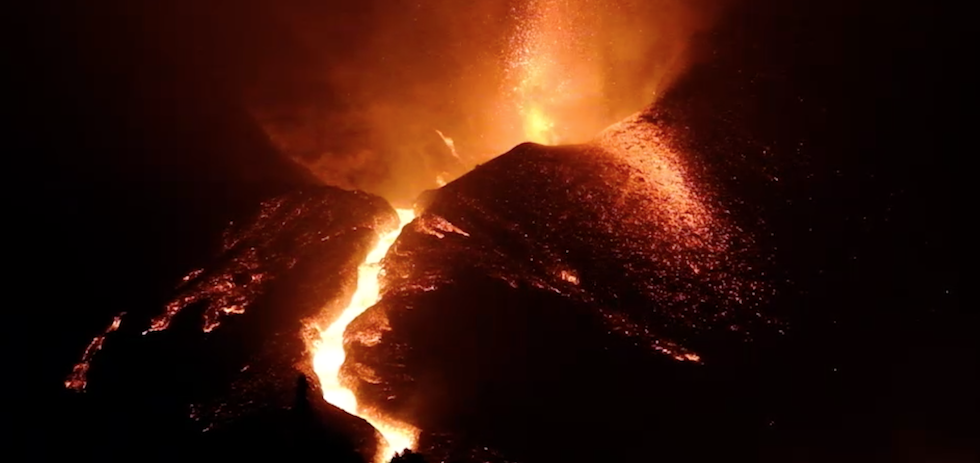 Nueva colada de lava. ACFI PRESS