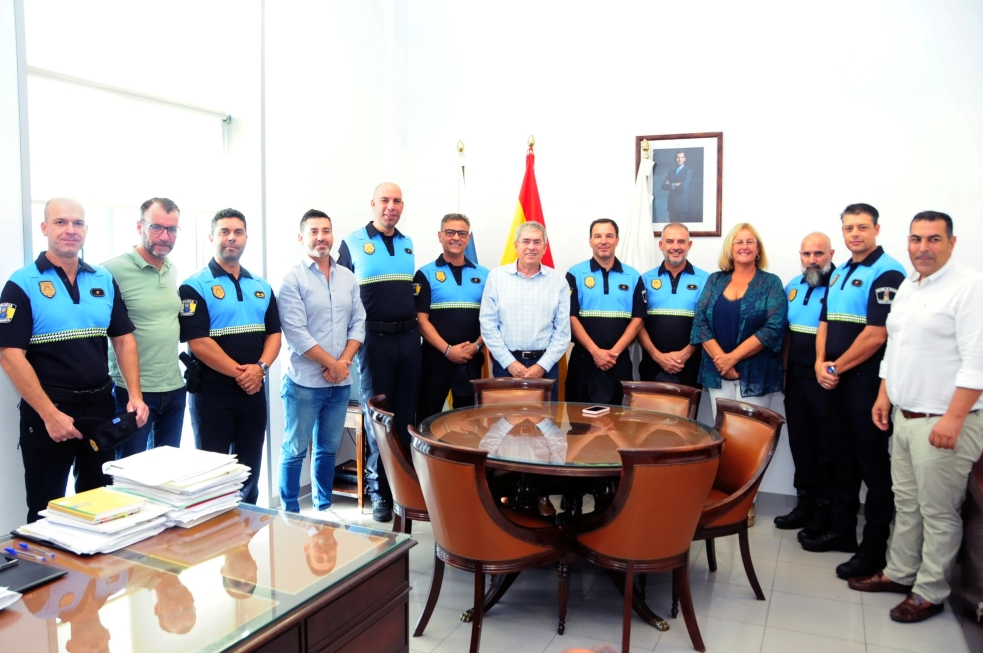Toma de posesión de los siete policías locales en San Bartolomé de Tirajana