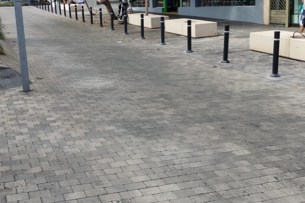 Escasez de estacionamiento en la Avenida de Gáldar
