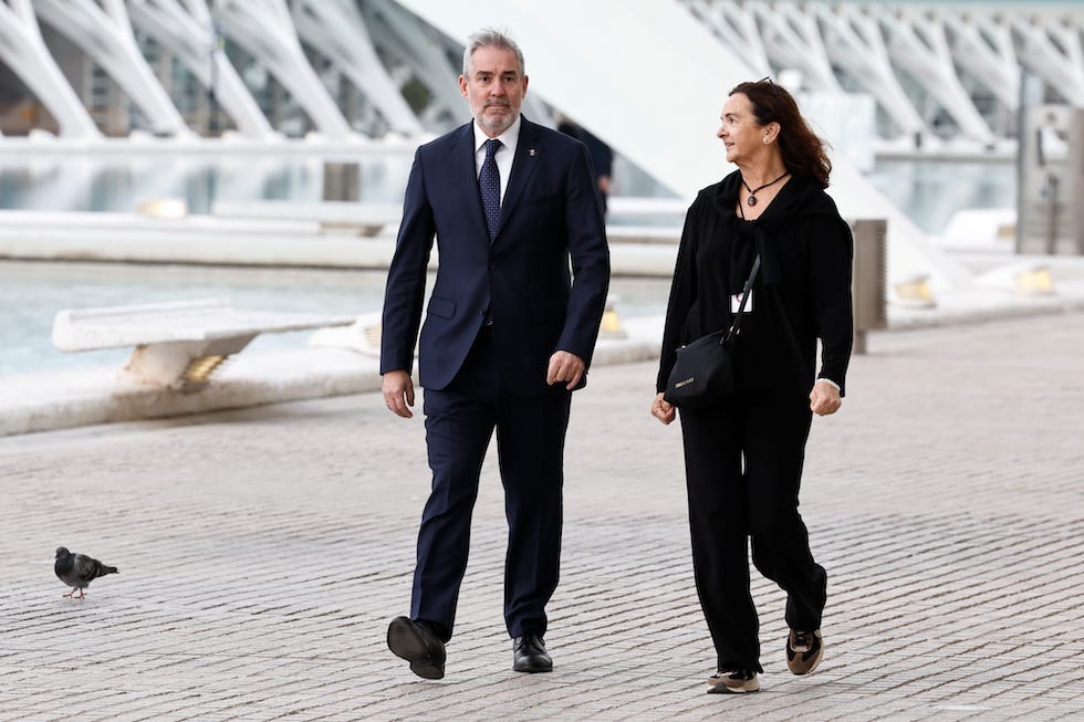 El presidente llegando al Museo de las Ciencias Príncipe Felipe de Valencia | Maspalomas Ahora