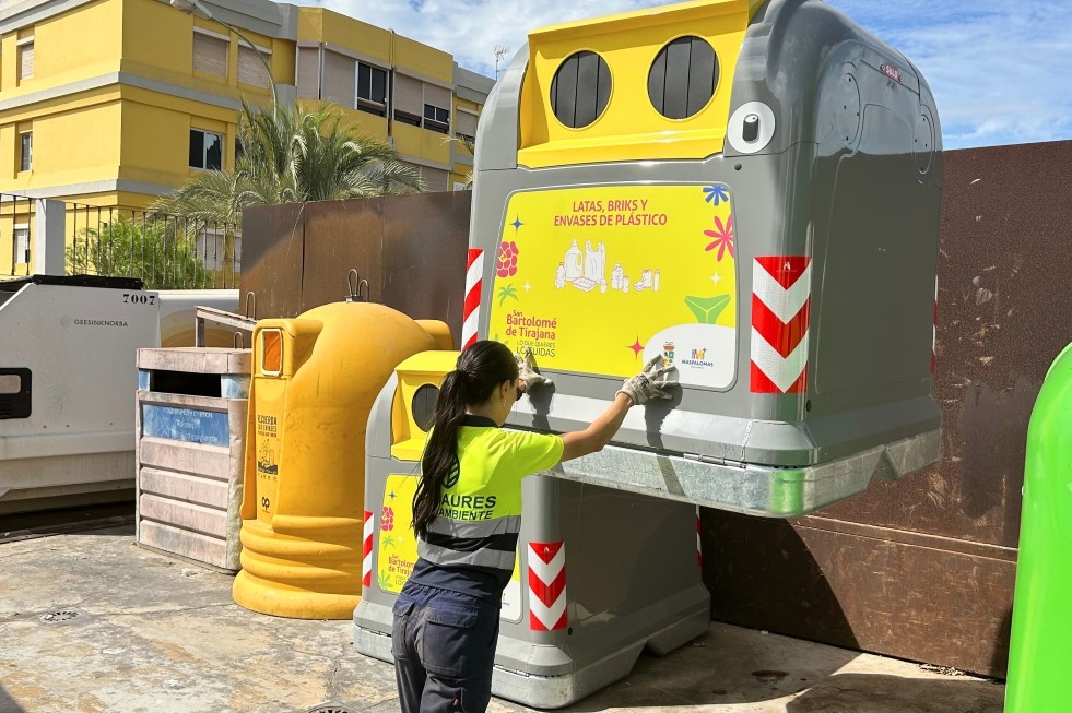 Instalación de los nuevos contenedores