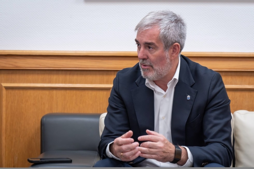 Clavijo alerta de que Canarias puede volver a vivir una crisis como la de Arguineguín por el repunte migratorio