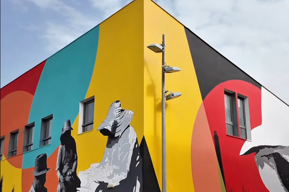 El Tablero refleja su historia agrícola en un gran mural