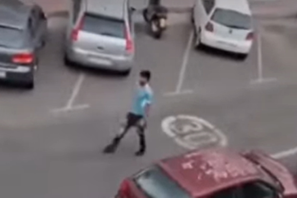 Un vídeo difundido en redes muestra una pelea en la plaza del Hierro de San Fernando