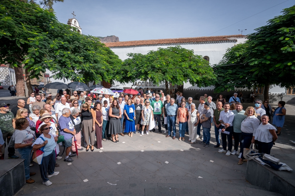 Imagen de la corporaci&oacute;n con los miembros de la PALT asistente | Maspalomas Ahora