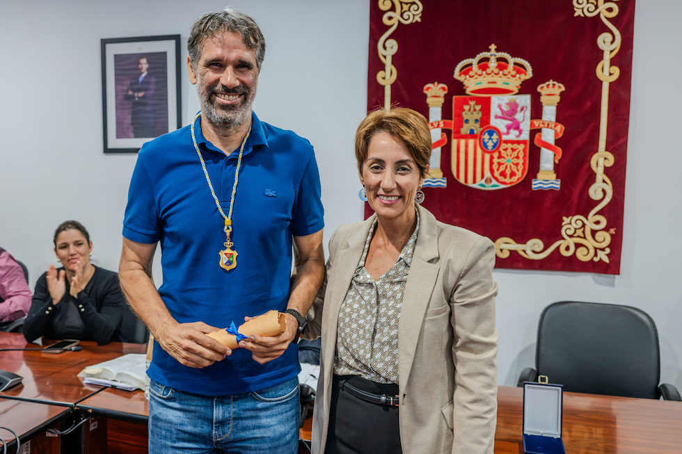 Juan Carlos Valer&oacute;n y Onalia Bueno