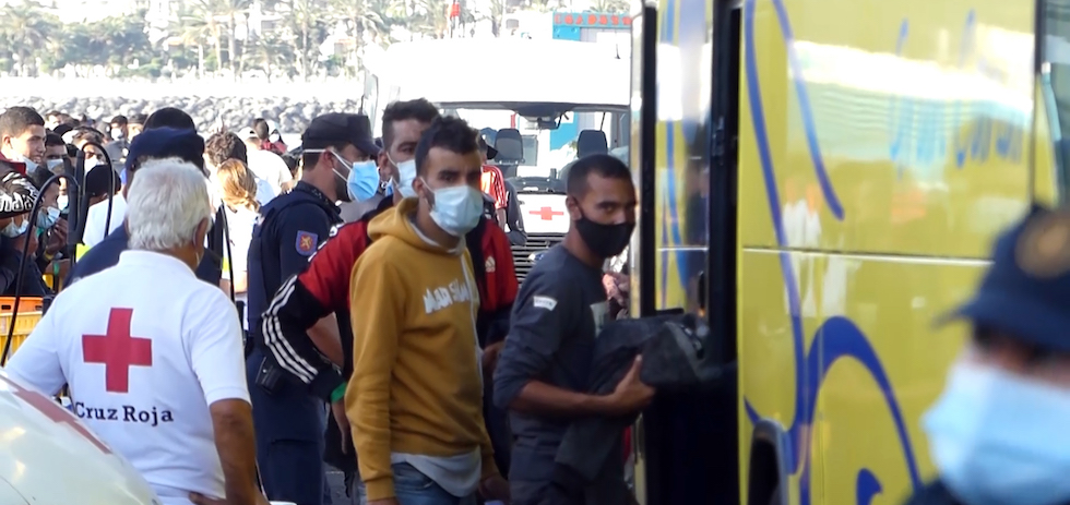 Traslado de inmigrantes. ACFIPRESS