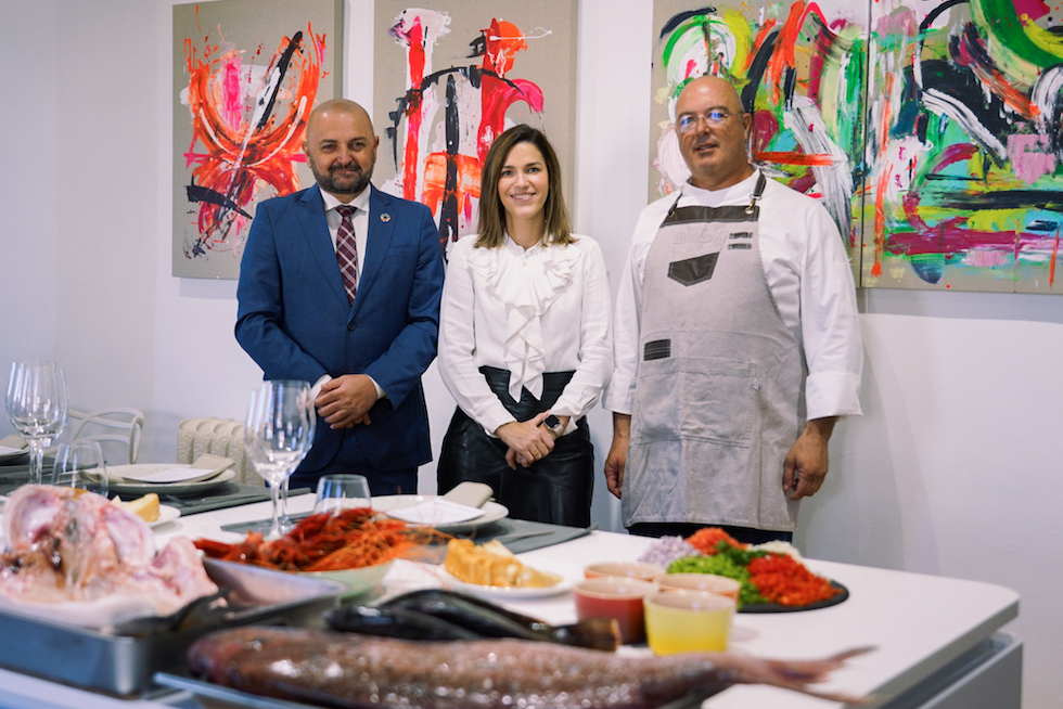 Carlos Álamo, Isabel Rodríguez, y Nelsón Pérez