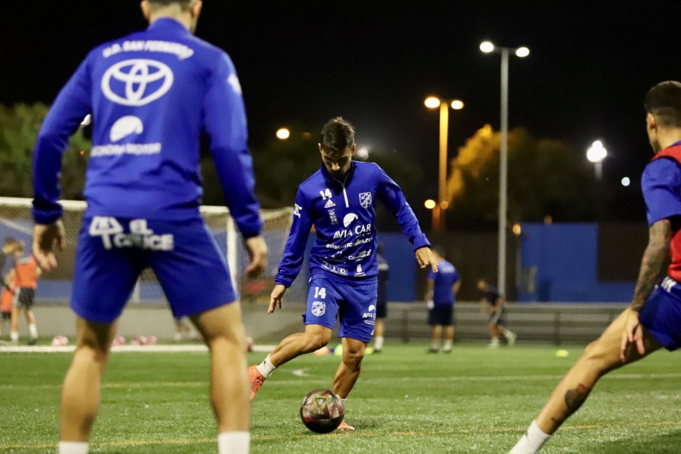 UD San Fernando. RR.SS.