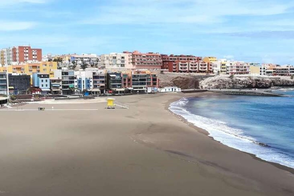 Playa de Melenara. RR.SS.