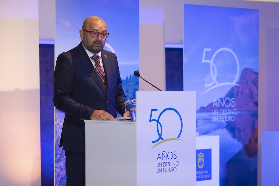 Carlos Álamo durante su comparecencia en el 50 aniversario de Turismo | Maspalomas Ahora