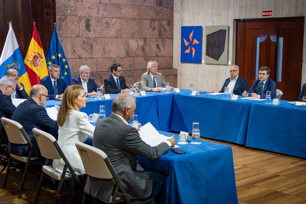 Reunión del Decreto Canarias