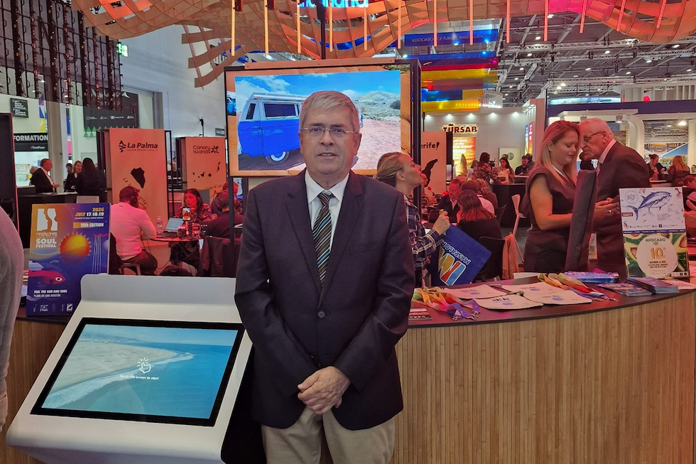 El alcalde durante su visita la WTM | Maspalomas Ahora