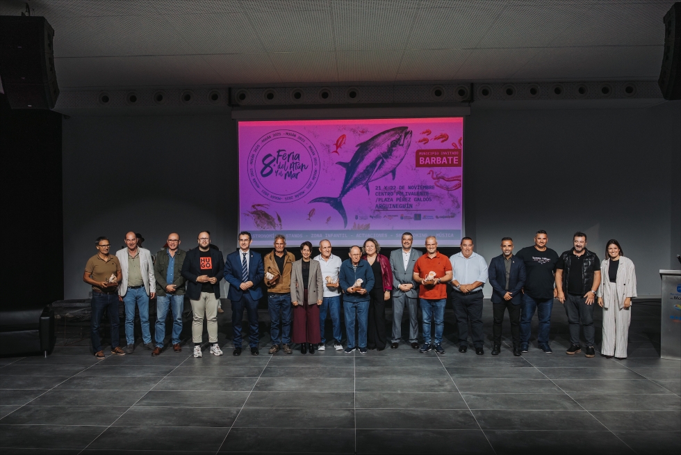 Autoridades de Mogán, Barbate, director general de Pesca y homenajeados | Maspalomas Ahora