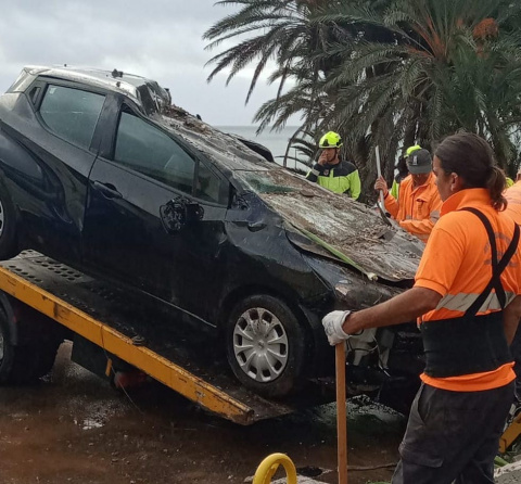 Desplome del muro de contención en Playa del Inglés. | Foto: Johann Narzisse Müller - MASPALOMAS AHORA