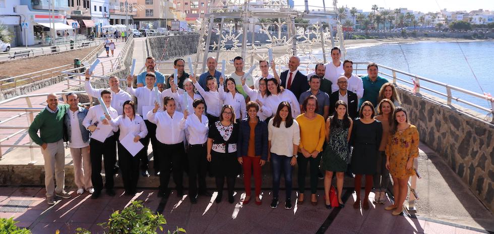 PFAE Servicios de Restaurante, profesorado y grupo de Gobierno local.