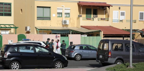 Lugar donde se han hallado los cad&aacute;veres de dos personas en Vecindario. ALEJANDRO RAMOS