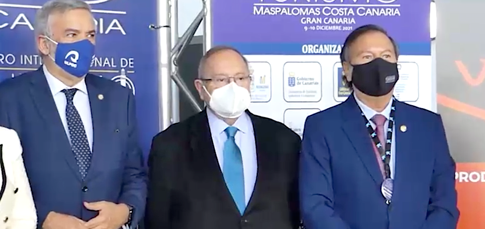 Jos&eacute; Luis Bonet, presidente del Consejo Superior de C&aacute;maras de Comercio de Espa&ntilde;a (centro). ACFI PRESS