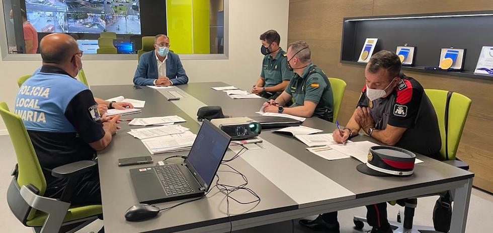 La Junta Local de Seguridad del Ayuntamiento de Santa Lucía de Tirajana se ha reunido para coordinar el trabajo de la Policía Local y la Guardia Civil