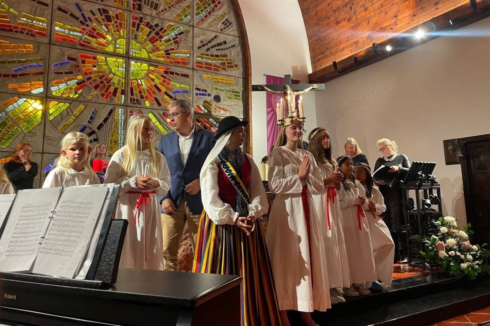 Coronación de la Lucía sueca en el Templo Ecuménico El Salvador