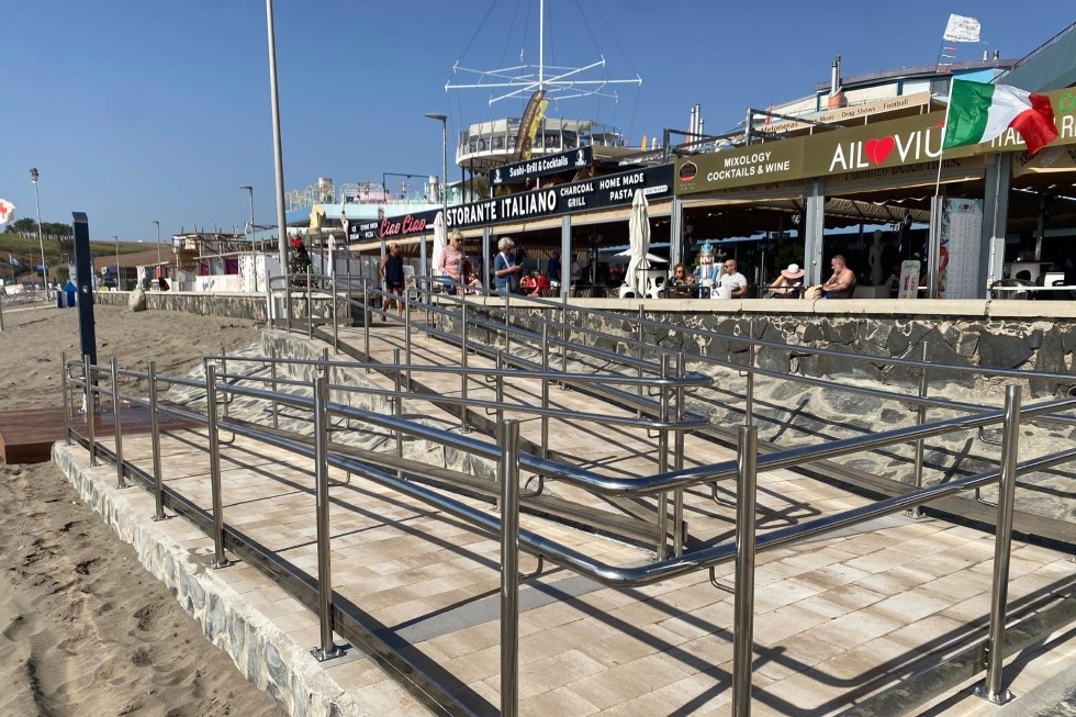 Acceso en Meloneras