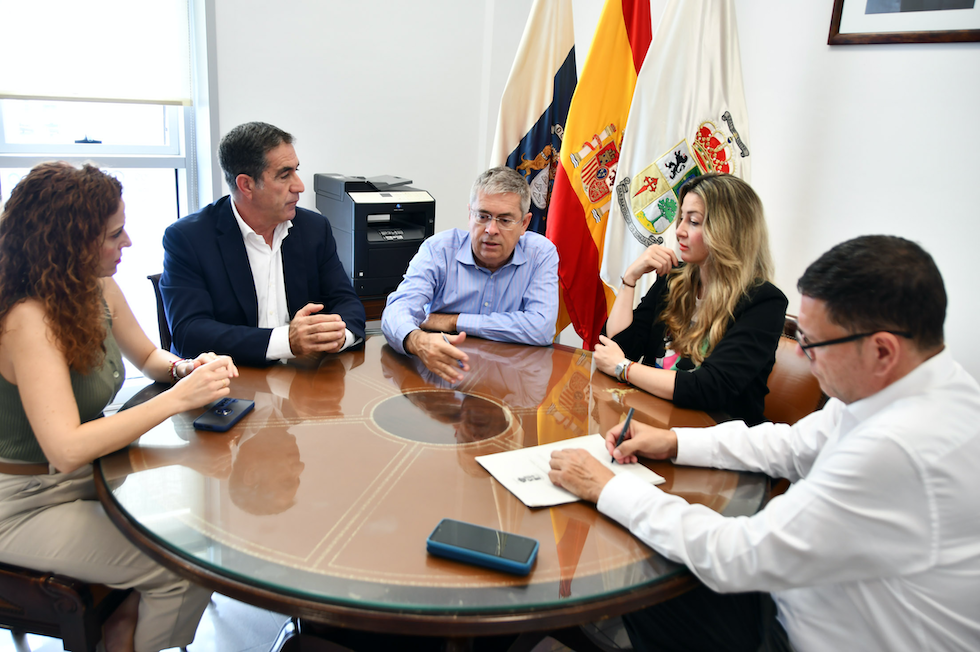 Reunión de trabajo de servicios sociales