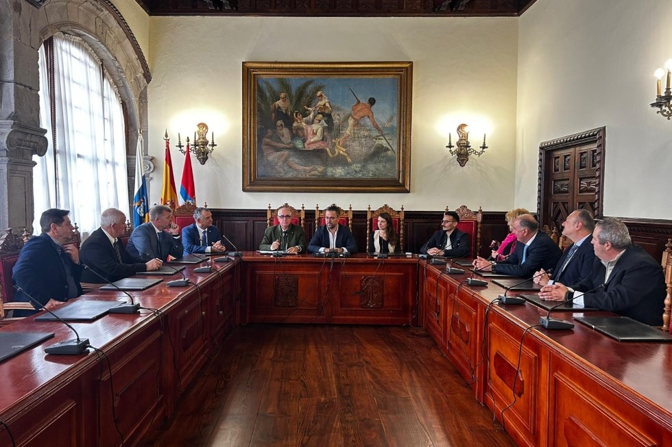 Reuni&oacute;n entre el Ayuntamiento y FEPECO