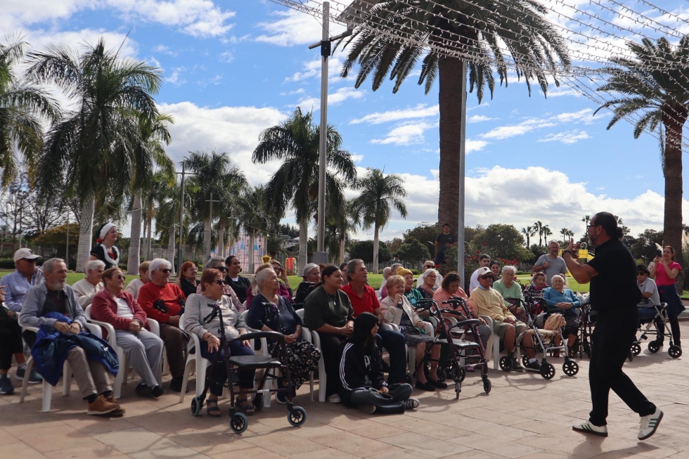 Jornada destinada a los mayores del municipio en las Navidades del Mundo | Maspalomas Ahora
